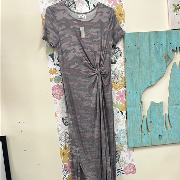 Maurices Dresses & Skirts - Maurices Gray Ruched Tie Front Sheath Maxi Dress
